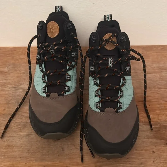 Merrell Zion Waterproof Mid Women's 7.5 Unlikely Hikers Collab Hiking Boots - Picture 3 of 10